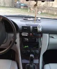 Mercedes c 220