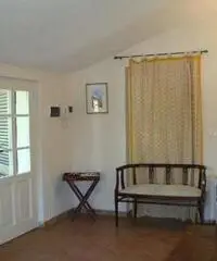 10min dal Silvestrini bilocale in casale con piscina - Perugia