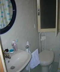 BILOCALE AMMOBILIATO ZONA CITTADELLA AFFITTASI A STUDENTI - Parma