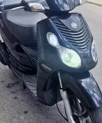 Piaggio 200