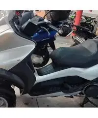 Piaggio MP3 Piaggio MP3