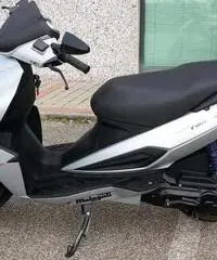 Phantom-R 2011 pochi km - Pari a nuovo - Lucca