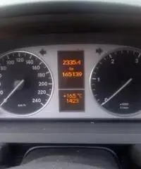 MERCEDES Classe B (T246/242) - 2009 MERCEDES Classe B (T246/242) - 2009