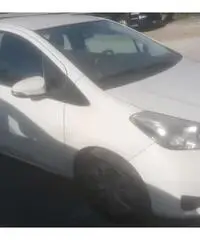 Toyota Yaris 1.4 D-4D 5 porte Lounge