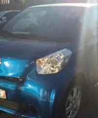 TOYOTA iQ 1.0 cvt- 2010 TOYOTA iQ 1.0 cvt- 2010