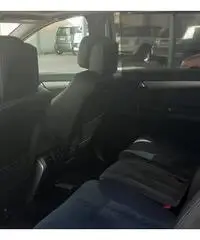 Mercedes R320