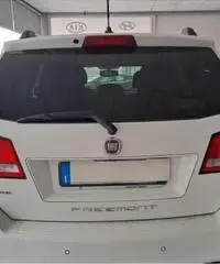 Fiat Freemont diesel 2013 Cambio Automatico Fiat Freemont diesel 2013 Cambio Automatico