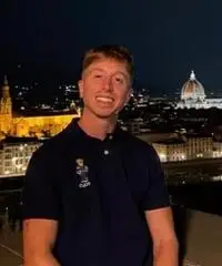 Tuttofare e Hotel. Giornalista. Bartender. Cucina Tuttofare e Hotel. Giornalista. Bartender. Cucina