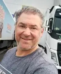 Autista con patente E CQC Autista con patente E CQC