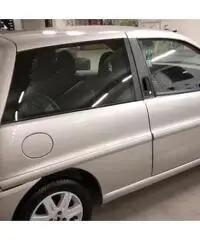 Lancia y - 2003