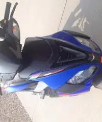 Aprilia Sr r - Friuli - Venezia Giulia Aprilia Sr r - Friuli - Venezia Giulia