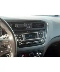 HYUNDAI i20 2ª serie - 2017