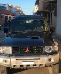 MITSUBISHI Pajero ('82-'00) - 2000