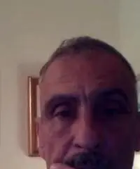 Uomo italiano badante