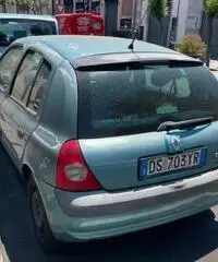 Renault clio Renault clio