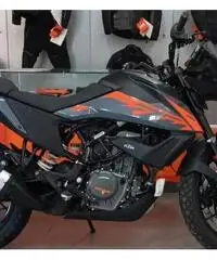 KTM 390 Adventure ABS KTM 390 Adventure ABS
