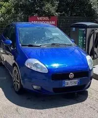 Fiat grande punto full optional