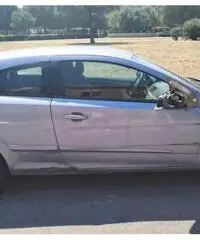 OPEL Astra - 2007