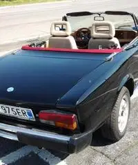Fiat 124 Spider Europa (azzurra) Fiat 124 Spider Europa (azzurra)