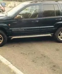 Jeep grand scheroke fuoristrada - Milano