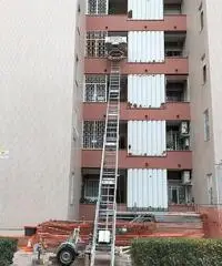 Noleggio autoscala per edilizia e traslochi Noleggio autoscala per edilizia e traslochi
