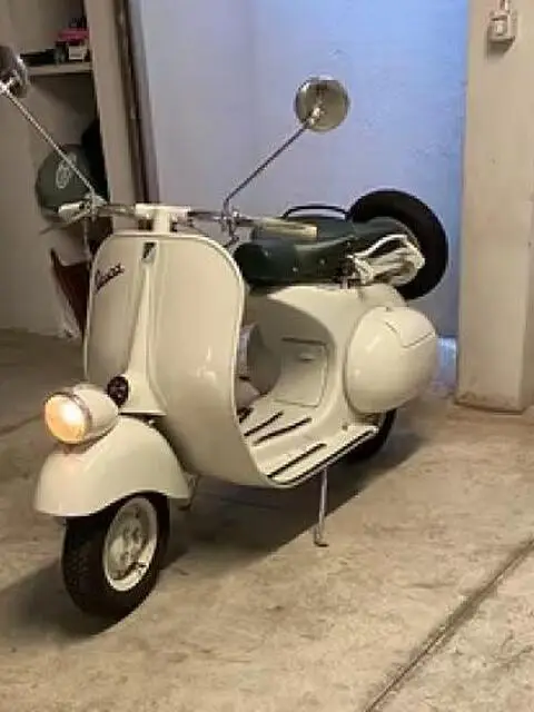 Piaggio Vespa 125 (VN) - 1962 Piaggio Vespa 125 (VN) - 1962