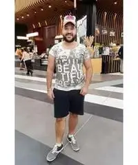 Ragazzo disponibile martedì e giovedi Ragazzo disponibile martedì e giovedi