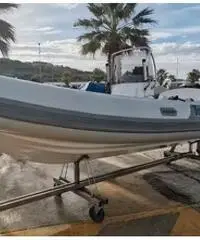 Carrello in acciaio inox Carrello in acciaio inox