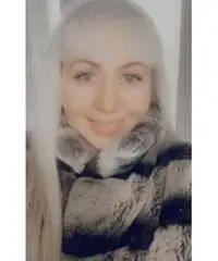 Bella bionda cerca un uomo