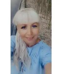 Bella bionda cerca un uomo