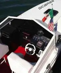 Barca modello Offshore -Wellcraft Scarab 30