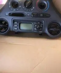 Yaris plancia centrale Yaris plancia centrale