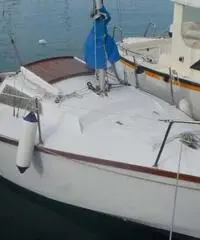 Promenade a vela der, mobile carrello om Promenade a vela der, mobile carrello om