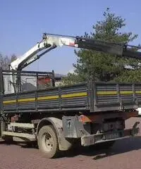 Iveco Eurocargo 120E18 1999 Euro5 ribaltabile e gru del 2006 Iveco Eurocargo 120E18 1999 Euro5 ribaltabile e gru del 2006