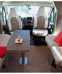 Burstner Lyseo TD 680: Semintegrale bagno retro