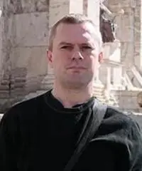 System Administrator (Io non parlo bene italiano) System Administrator (Io non parlo bene italiano)