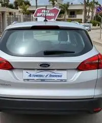 Ford Focus 1.5 TDCi 120 CV P-Shift Business my'18