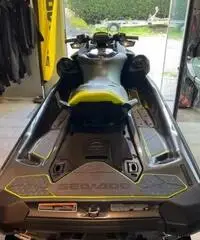 RXP 300 Apex 2023