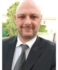 Magazziniere autista pat. B Magazziniere autista pat. B