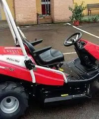 Trattorino Rasaerba Oleomac Apache 92 EVO 4x4