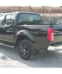 NISSAN NAVARA 2010