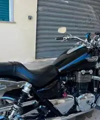 Triumph Thunderbird 1600