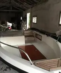 Barca Open 5mt + motore Johnson 40