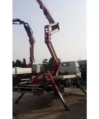 Piattaforma aerea ISOLI PNT205 su Nissan Cabstar 35.10