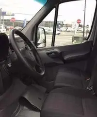 MERCEDES-BENZ Sprinter F37/35 313 CDI passo medio. MERCEDES-BENZ Sprinter F37/35 313 CDI passo medio.