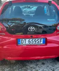 Toyota Aygo 1.0 12V VVT-i 5 porte Sol NEOPATENTATI