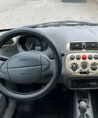 Fiat 600 1.1 benzina anno 2010- Neopatentati