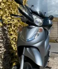 Honda sh 300
