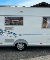 Caravan Adria Adora 482-posti 3-camperizzata 12v