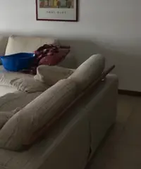 CAMERA DOPPIA-SOLO RAGAZZE-APPARTAMENTO 110 mq